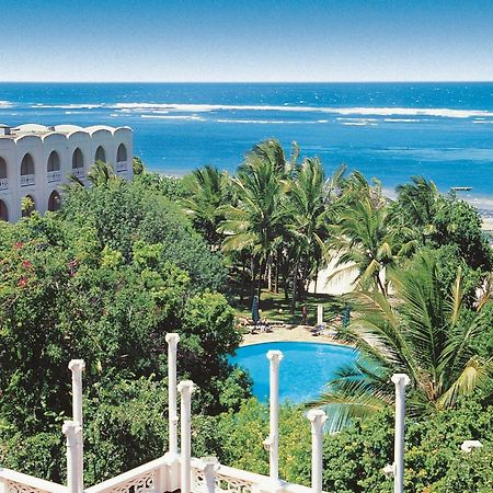 Kaskazi Beach Resort Diani Beach Exterior photo