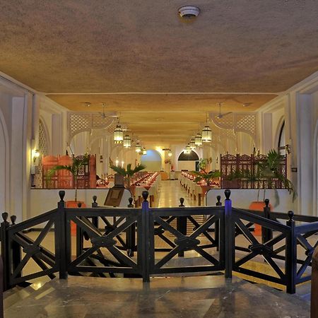 Kaskazi Beach Resort Diani Beach Exterior photo