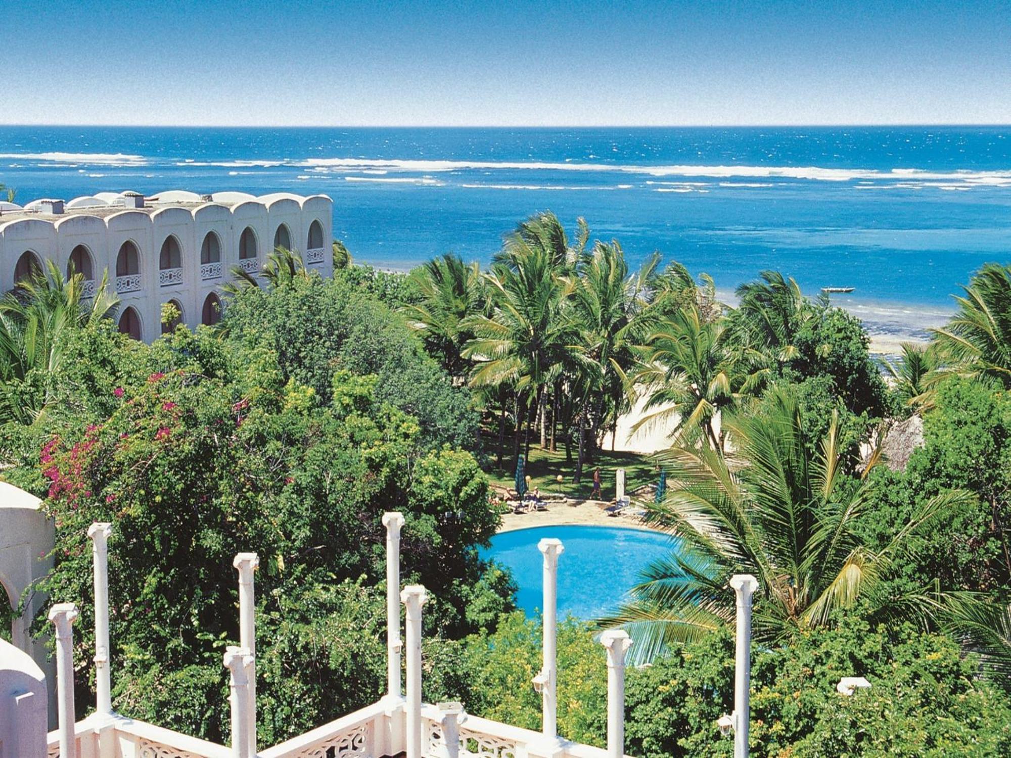Kaskazi Beach Resort Diani Beach Exterior photo