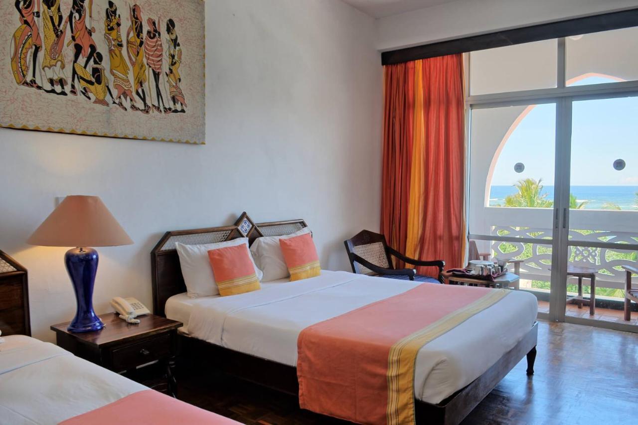 Kaskazi Beach Resort Diani Beach Exterior photo