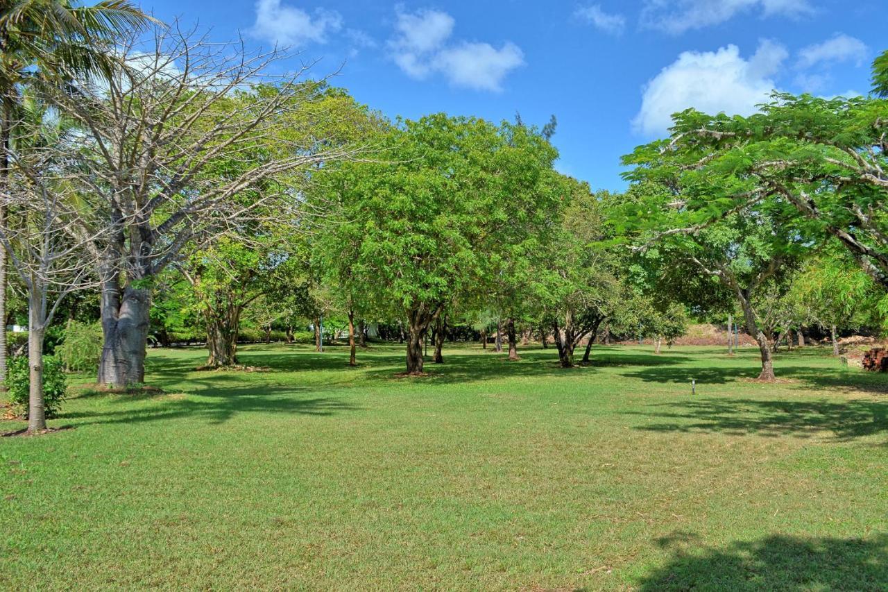 Kaskazi Beach Resort Diani Beach Exterior photo