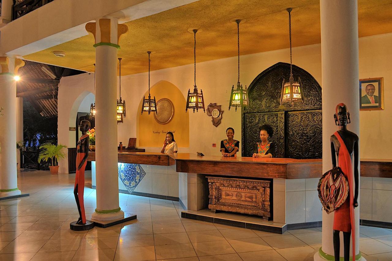 Kaskazi Beach Resort Diani Beach Exterior photo